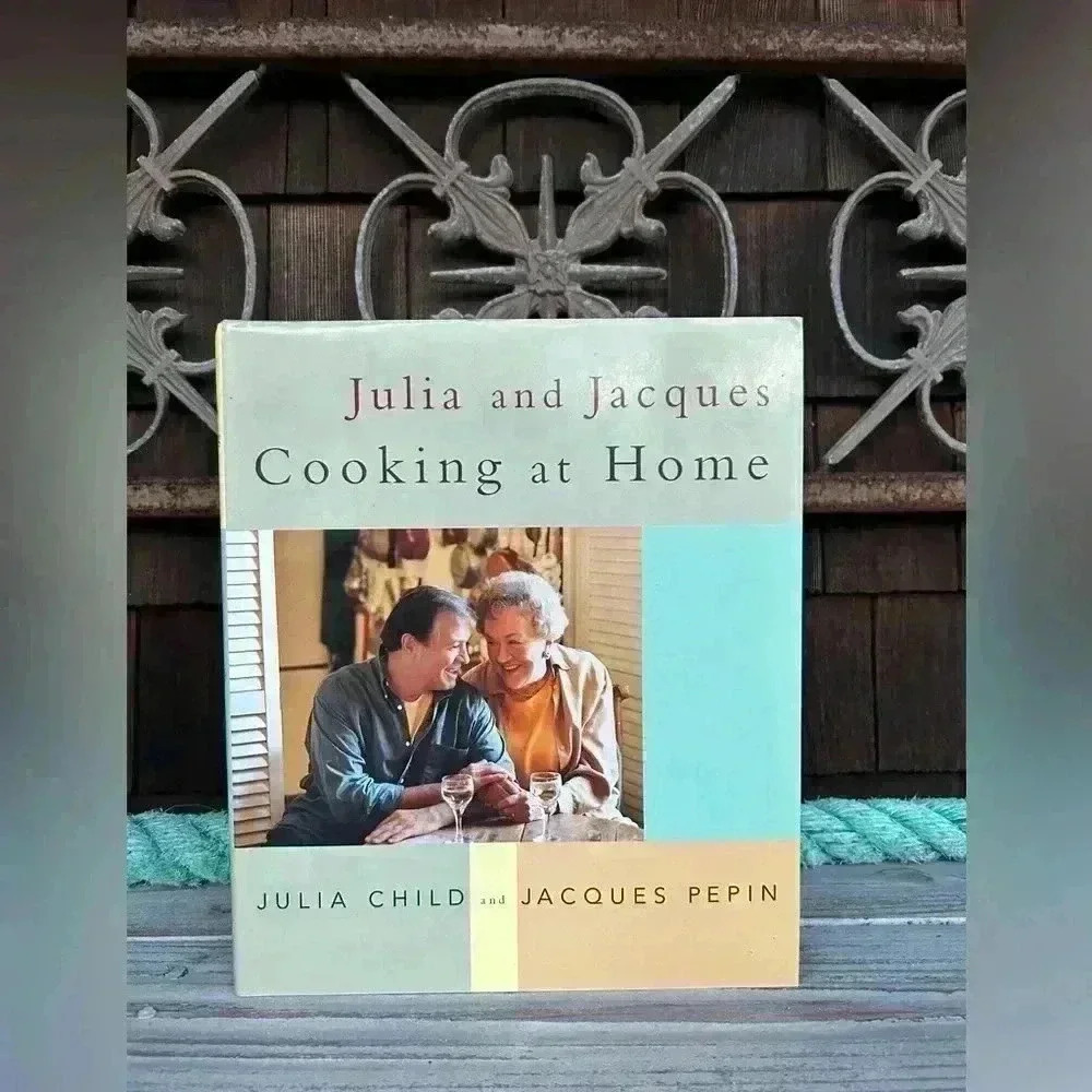 Julia and Jacques Cooking at Home. By Julia Child and Jacques Pepin vintage 1993